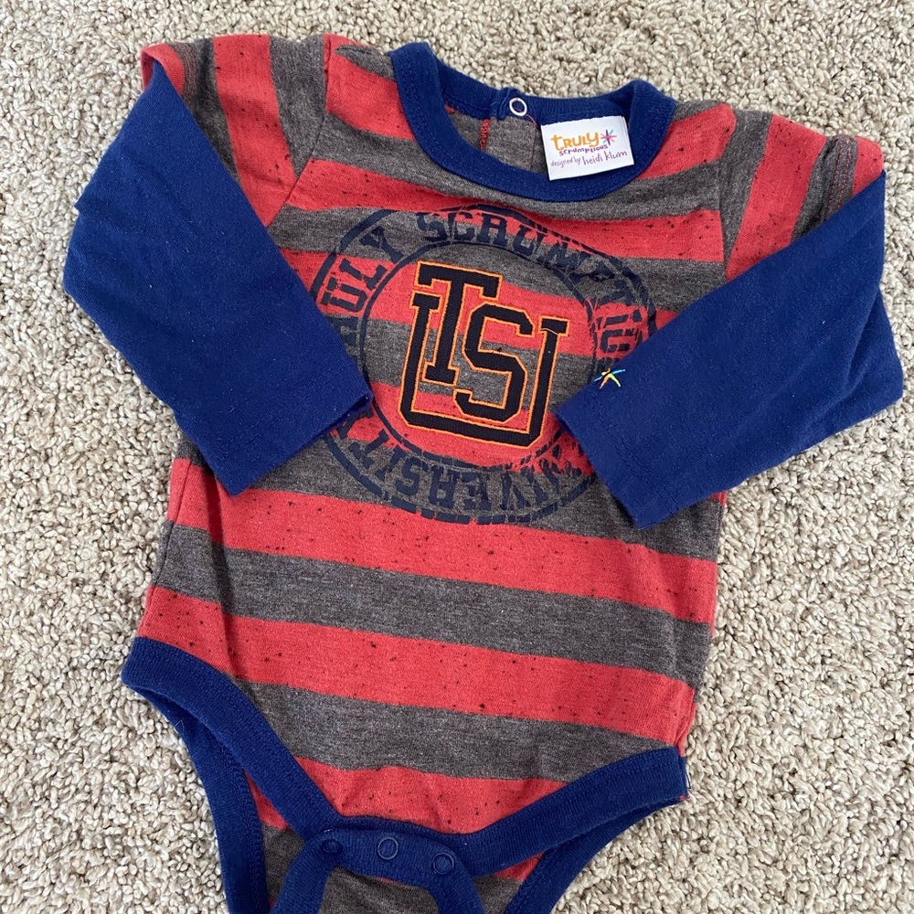 Truly scrumptious by heidi klum baby boy striped onesie bodysuit size 6 months